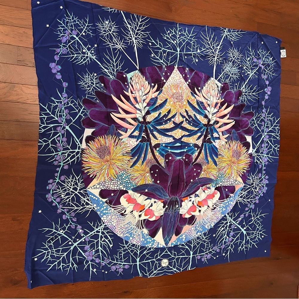 Forget Me Not Twilight Flower Silk Crepe de Chine Scarf Navy Botanical Print 48” - Picture 4 of 7